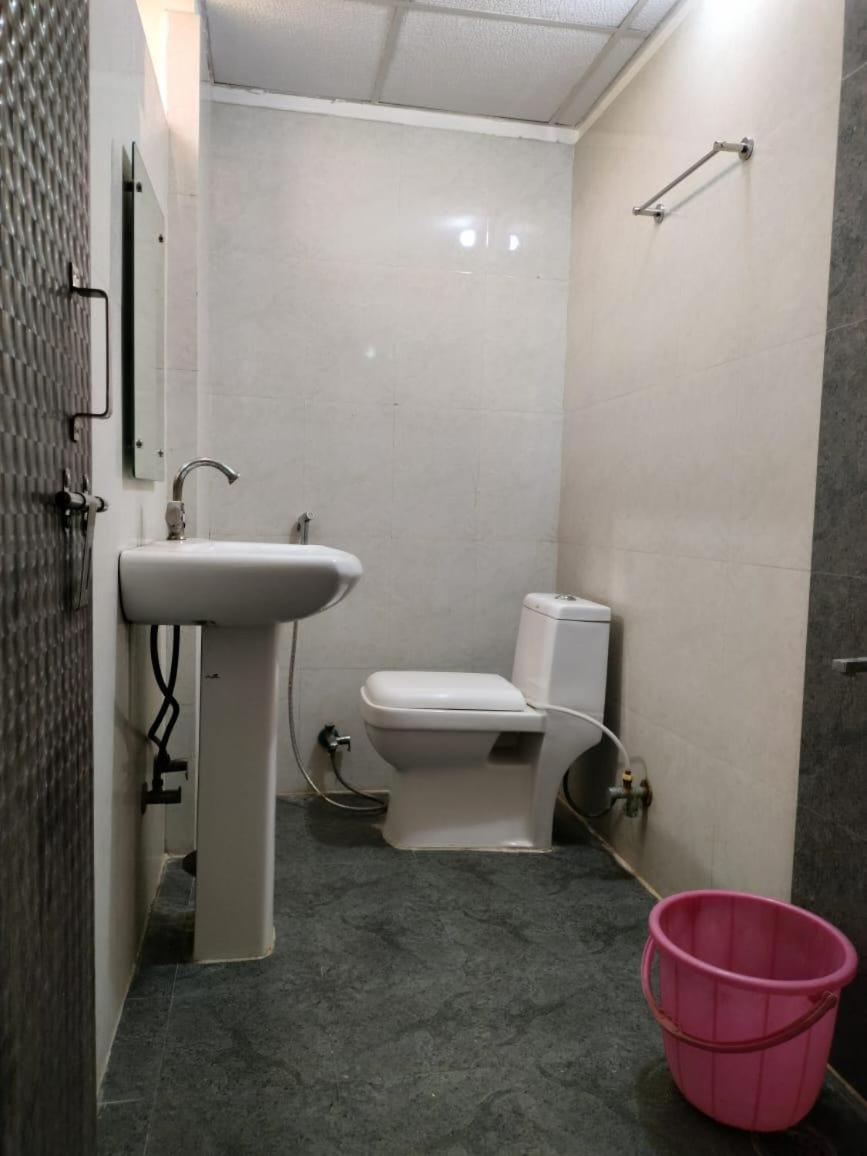 The Rejoice Hotel & Guesthouse Greater Noida Kültér fotó