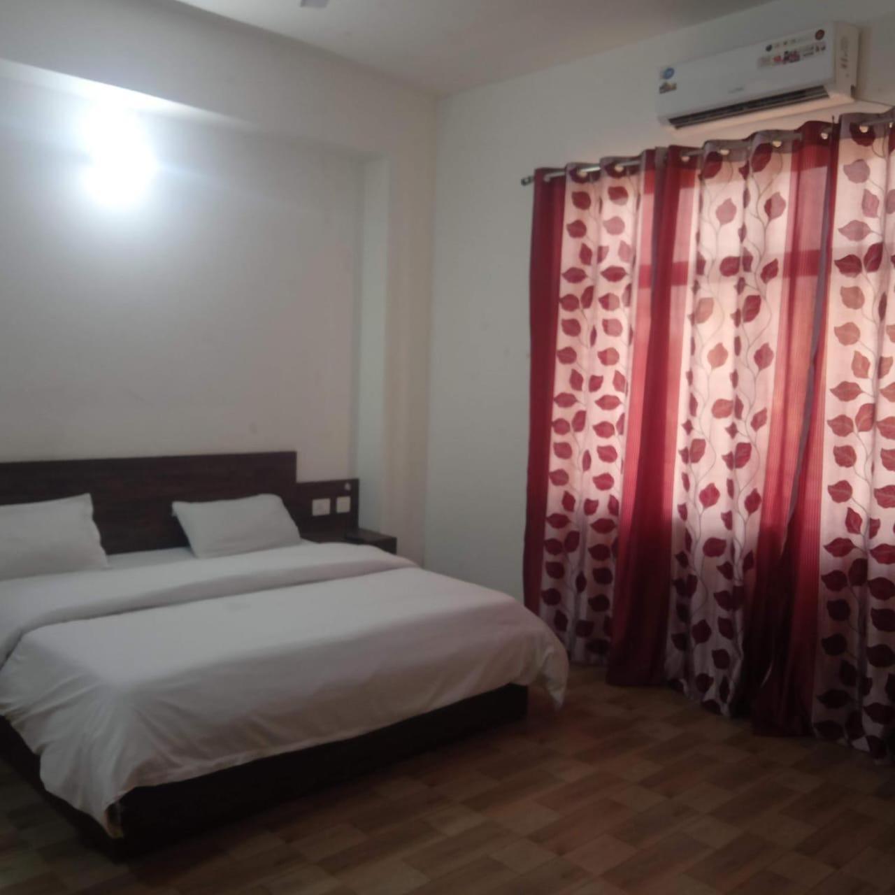 The Rejoice Hotel & Guesthouse Greater Noida Kültér fotó